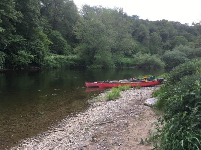 Canoes parked up on the Nore